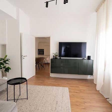 Wohnung Naehe Stadtzentrum Mit Wohnzimmer Und Kueche Кобленц Екстер'єр фото