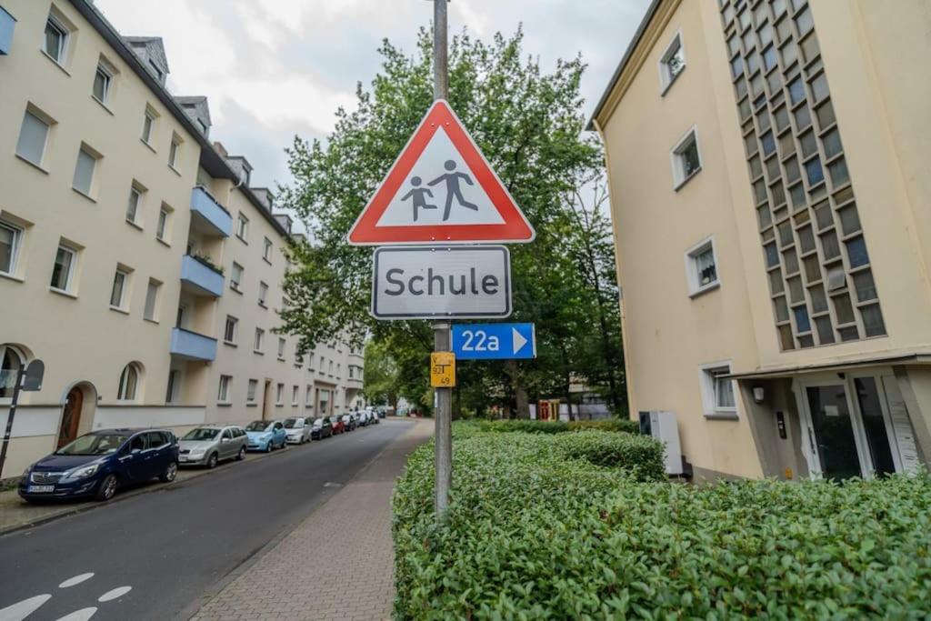 Wohnung Naehe Stadtzentrum Mit Wohnzimmer Und Kueche Кобленц Екстер'єр фото